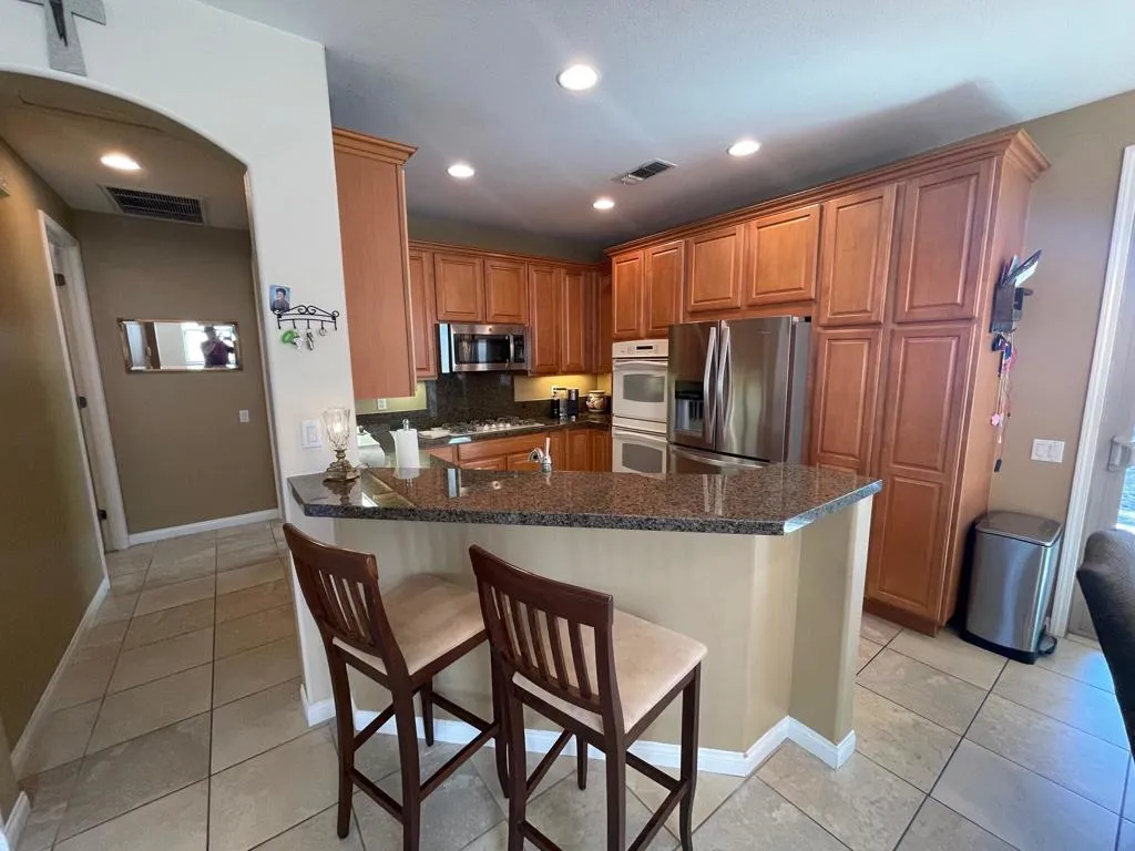80529 Avenida Camarillo, Indio, California 92203 home-pic-12